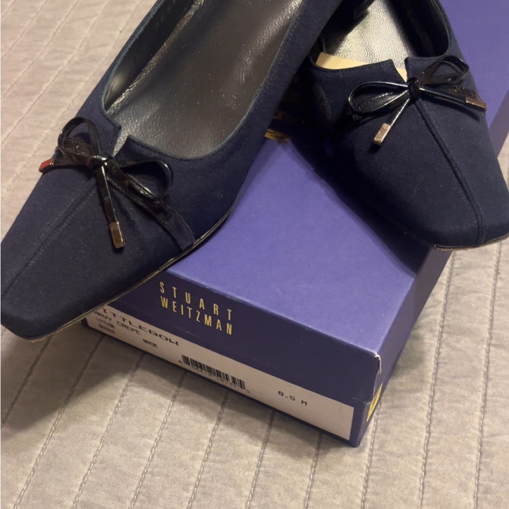 Stuart Weitzman Women's Black Flats